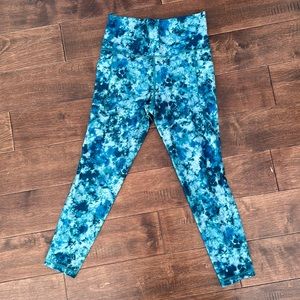 Athleta salutation stash pocket 7/8 legging